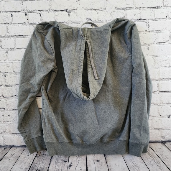 Patagonia Uprisal Hoody Womens Small Gray Fitz Roy Logo Pullover Hoodie 39539 - Picture 5 of 7